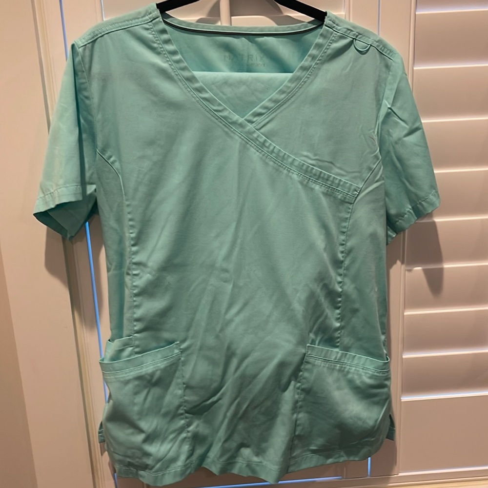 Matrix women’s scrub set